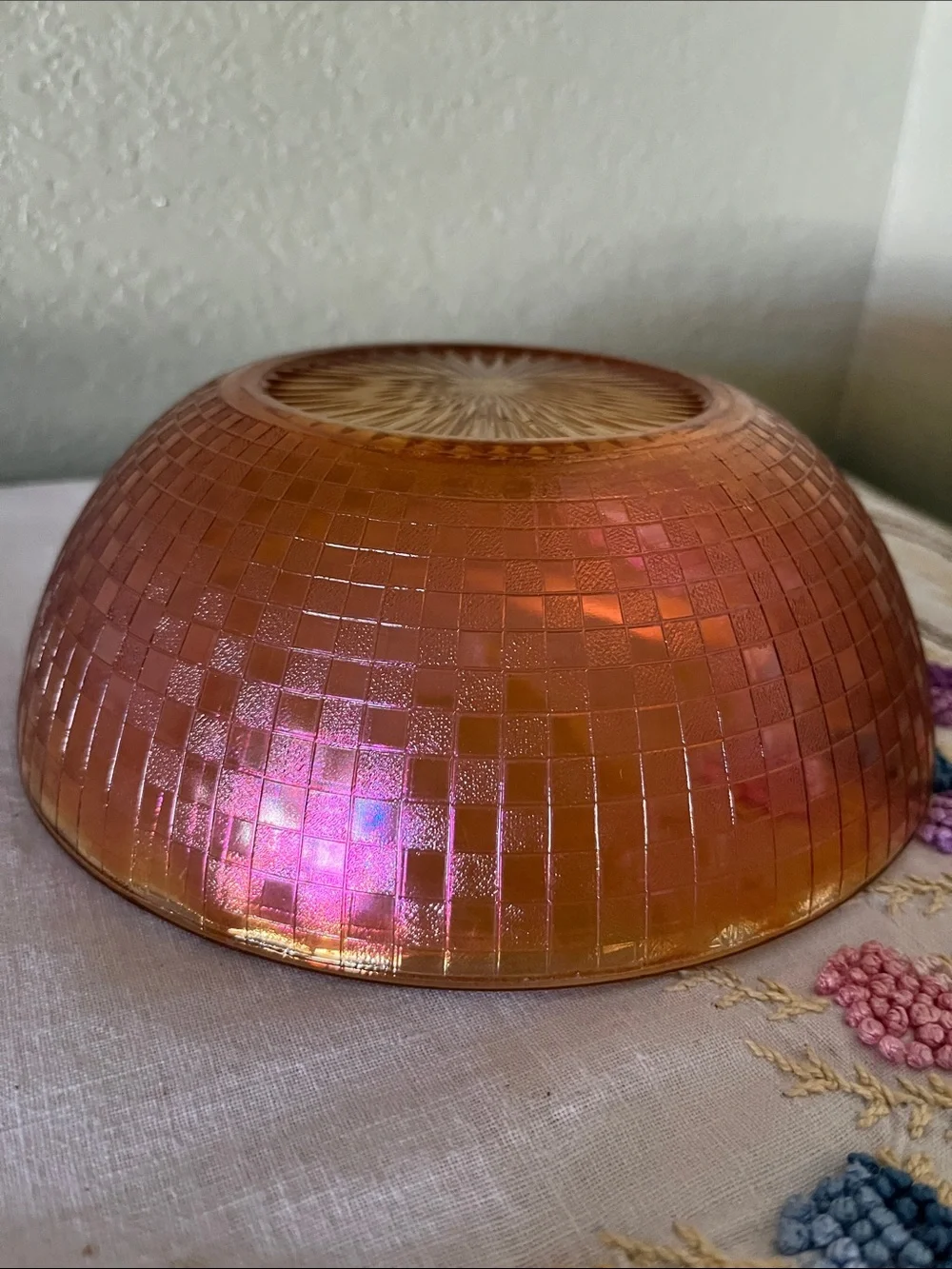 Hazel Atlas Amber Marigold Glass Berry Bowl Diamond Point Column Pattern UV